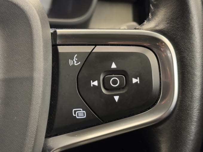 2020 Volvo Xc40