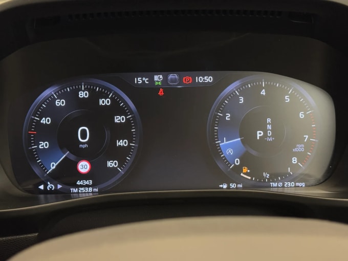 2020 Volvo Xc40