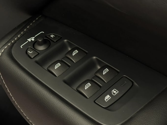 2024 Volvo Xc60