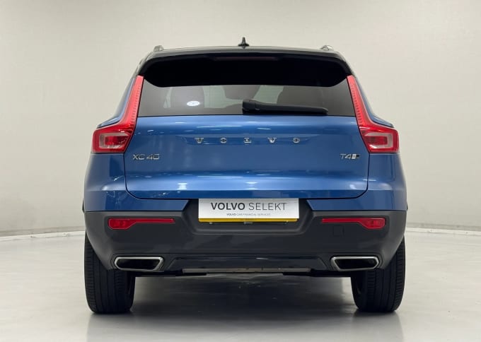 2020 Volvo Xc40