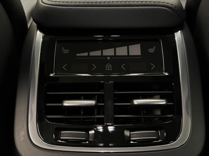 2024 Volvo Xc60