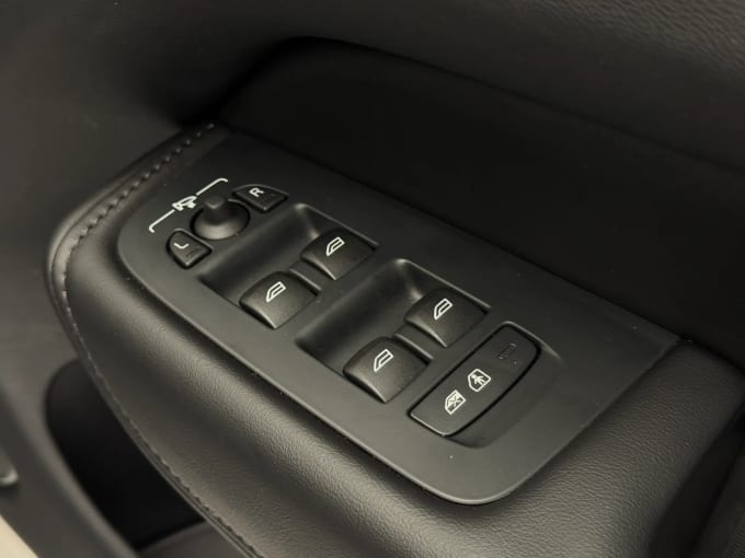 2024 Volvo Xc60