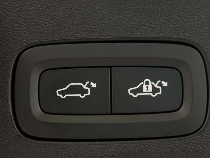 2024 Volvo Xc60