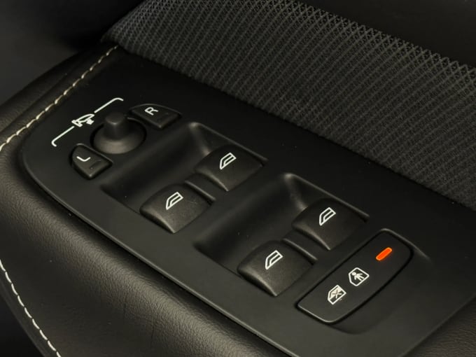2024 Volvo Xc60