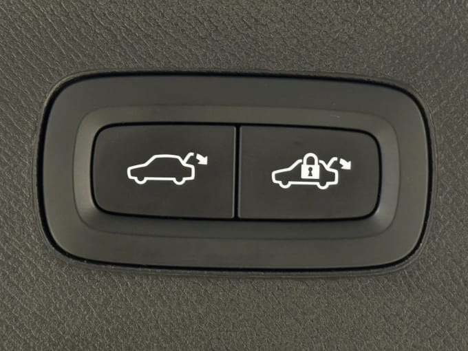 2023 Volvo Xc90