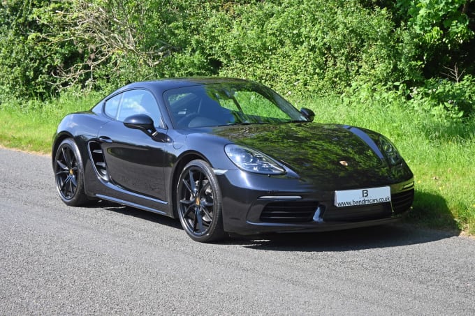 2019 Porsche Cayman