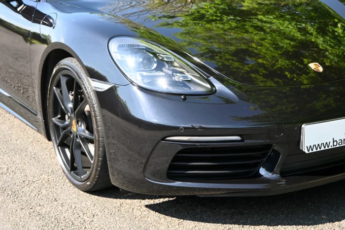 2019 Porsche Cayman