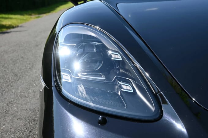 2019 Porsche Cayman