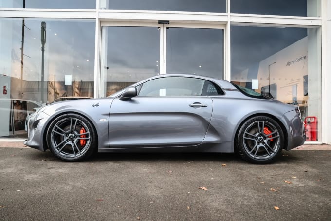 2021 Alpine A110