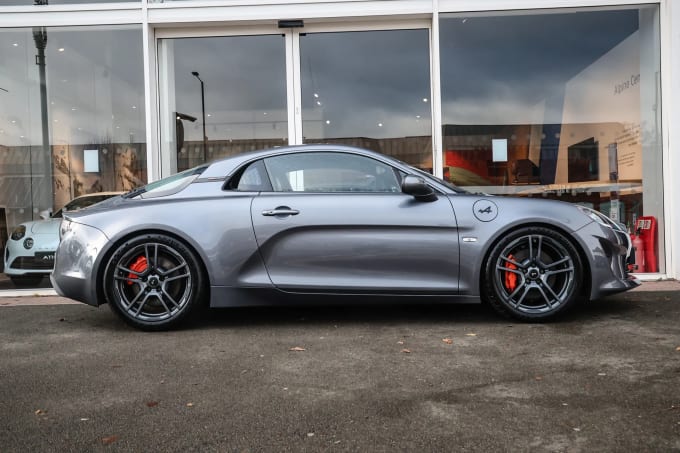 2021 Alpine A110