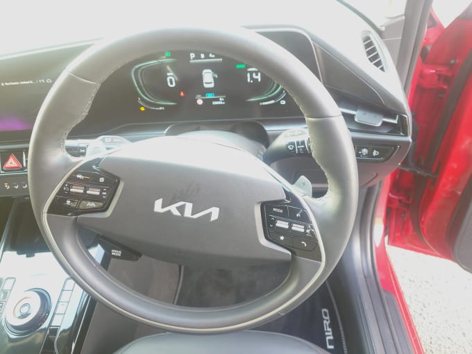 2023 Kia Niro