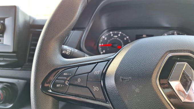 2022 Renault Trafic