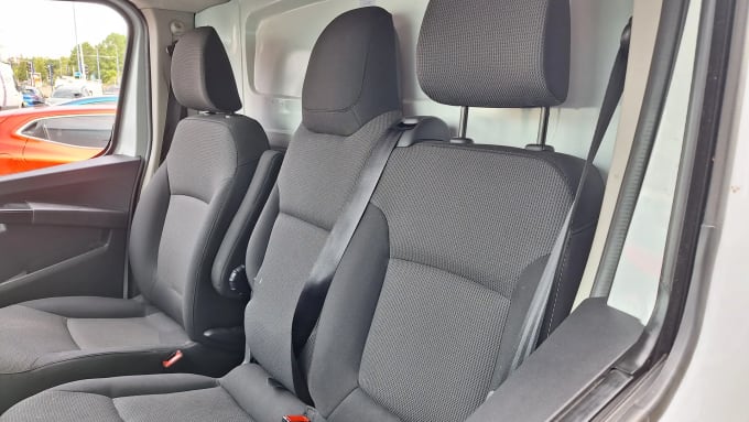 2023 Renault Trafic