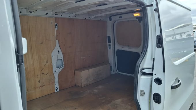 2023 Renault Trafic