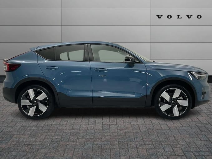 2023 Volvo C40