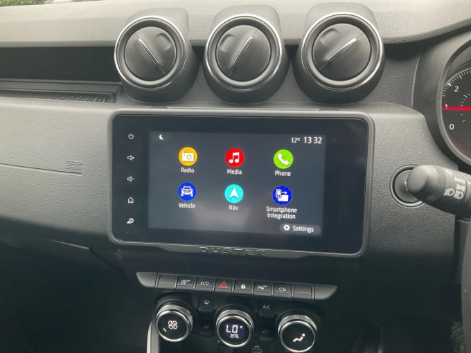 2022 Dacia Duster