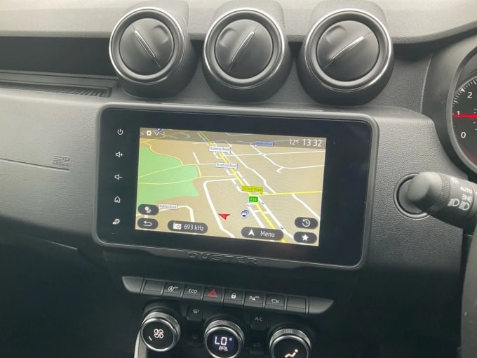 2022 Dacia Duster