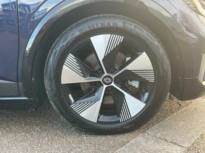 2022 Renault Megane E-tech