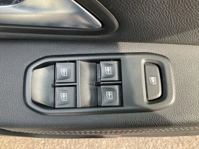 2021 Dacia Duster