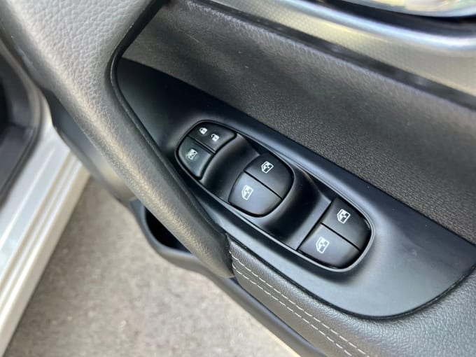 2020 Nissan Qashqai