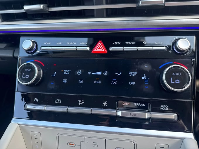 2025 Hyundai Santa Fe