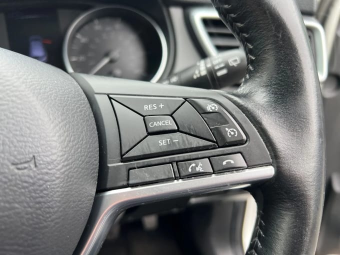 2017 Nissan Qashqai
