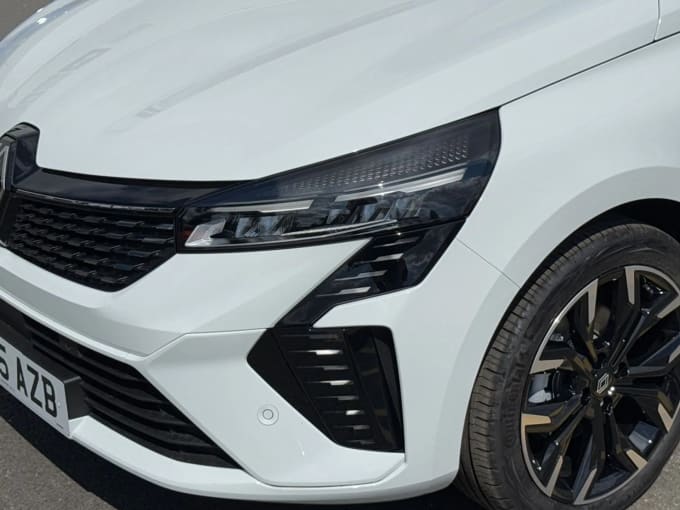 2025 Renault Clio