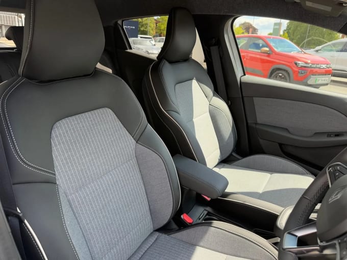 2025 Renault Clio