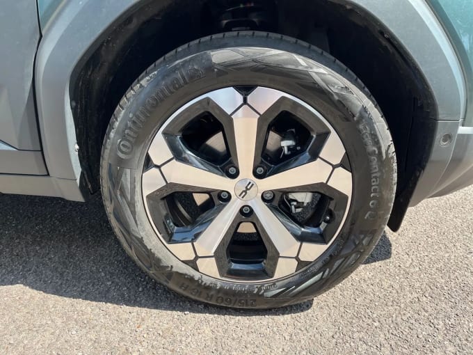 2025 Dacia Duster