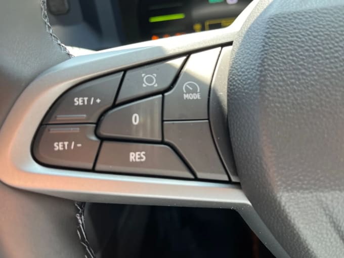2025 Dacia Duster