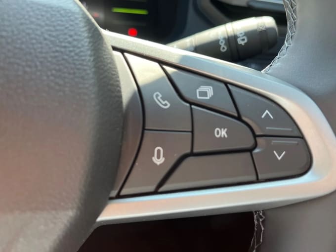 2025 Dacia Duster