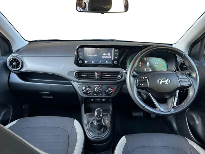 2024 Hyundai I10