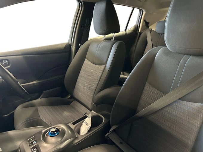 2022 Nissan Leaf