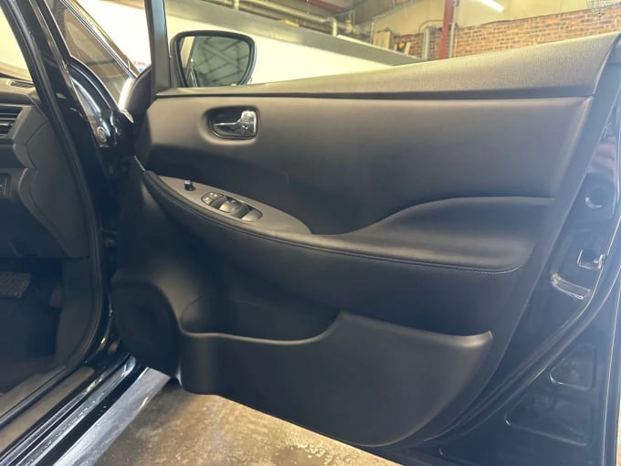 2022 Nissan Leaf
