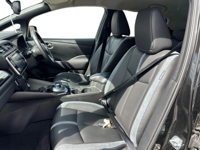 2023 Nissan Leaf