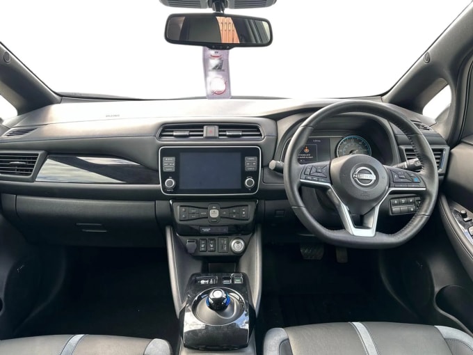 2023 Nissan Leaf