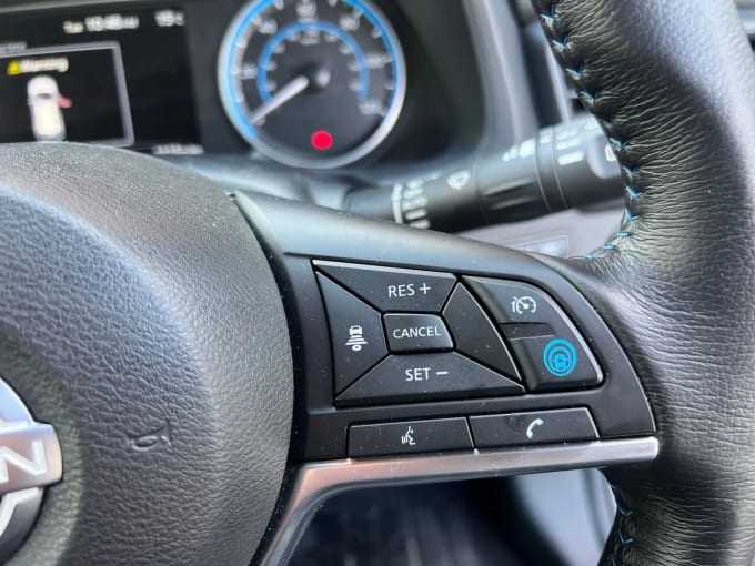 2024 Nissan Leaf