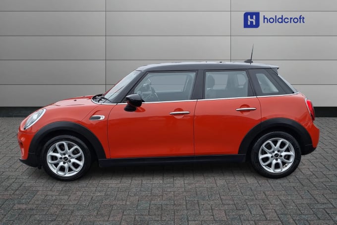 2019 Mini Hatch