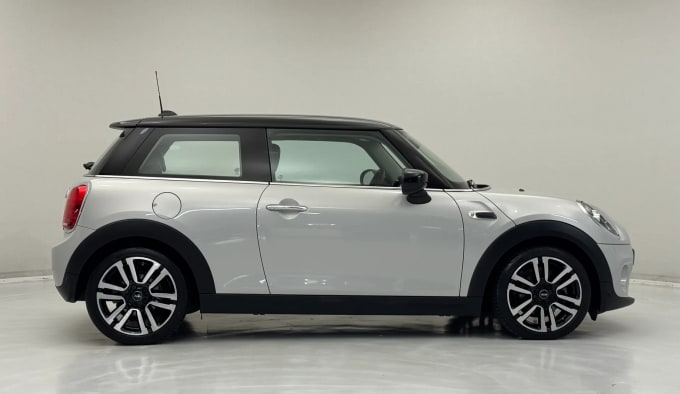 2020 Mini Hatch