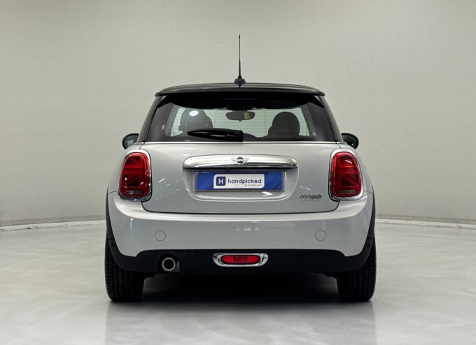 2020 Mini Hatch