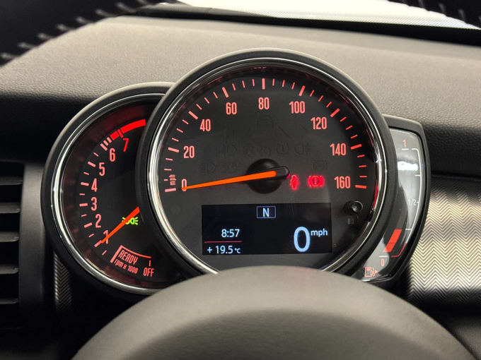 2020 Mini Hatch