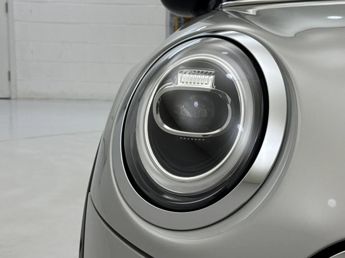 2020 Mini Hatch