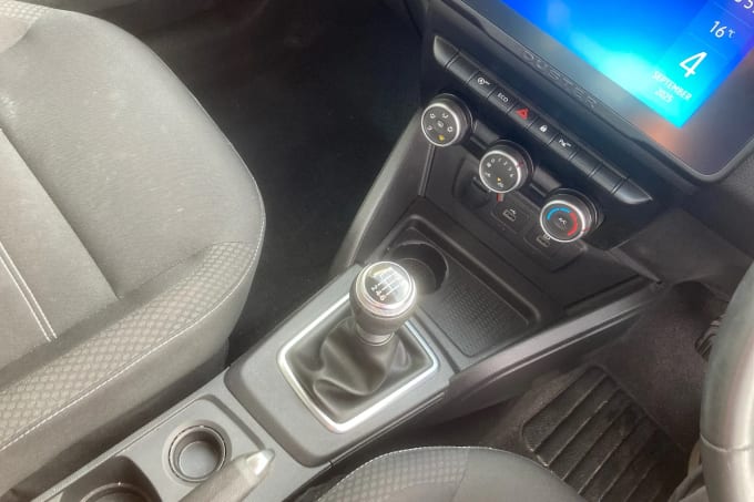 2022 Dacia Duster
