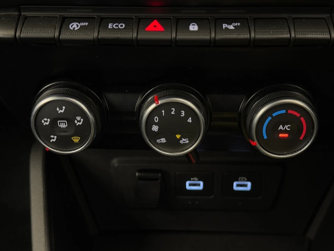 2022 Dacia Duster