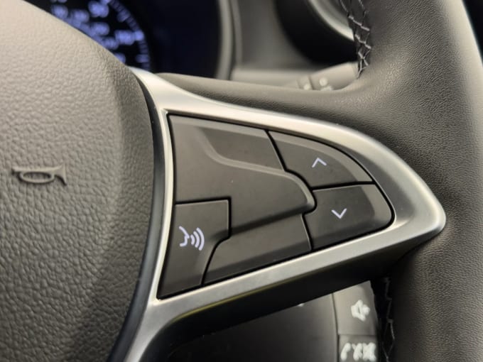 2022 Dacia Duster