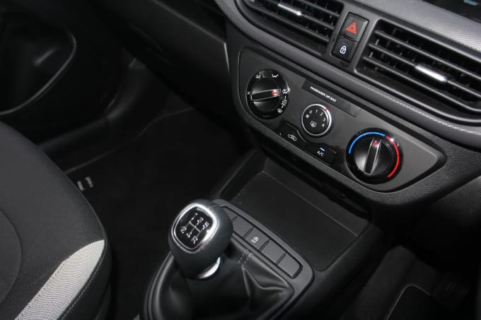 2022 Hyundai I10