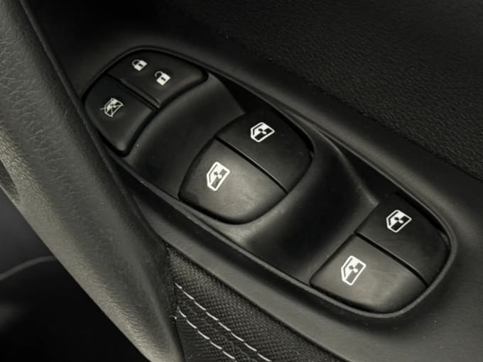 2017 Nissan Qashqai