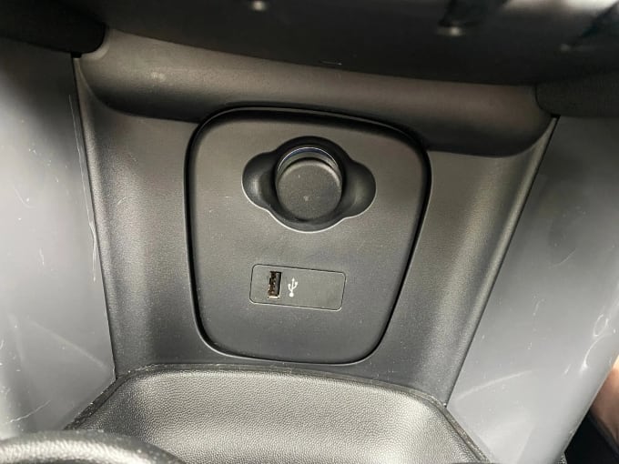 2018 Mini Hatch