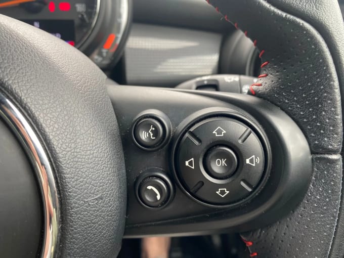 2018 Mini Hatch