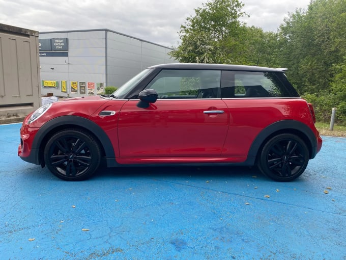 2018 Mini Hatch